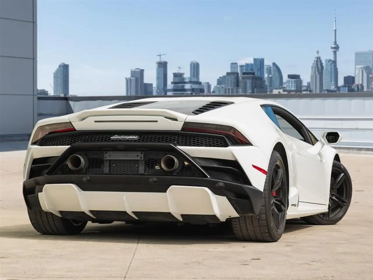 Lamborghini Huracán - Image 5