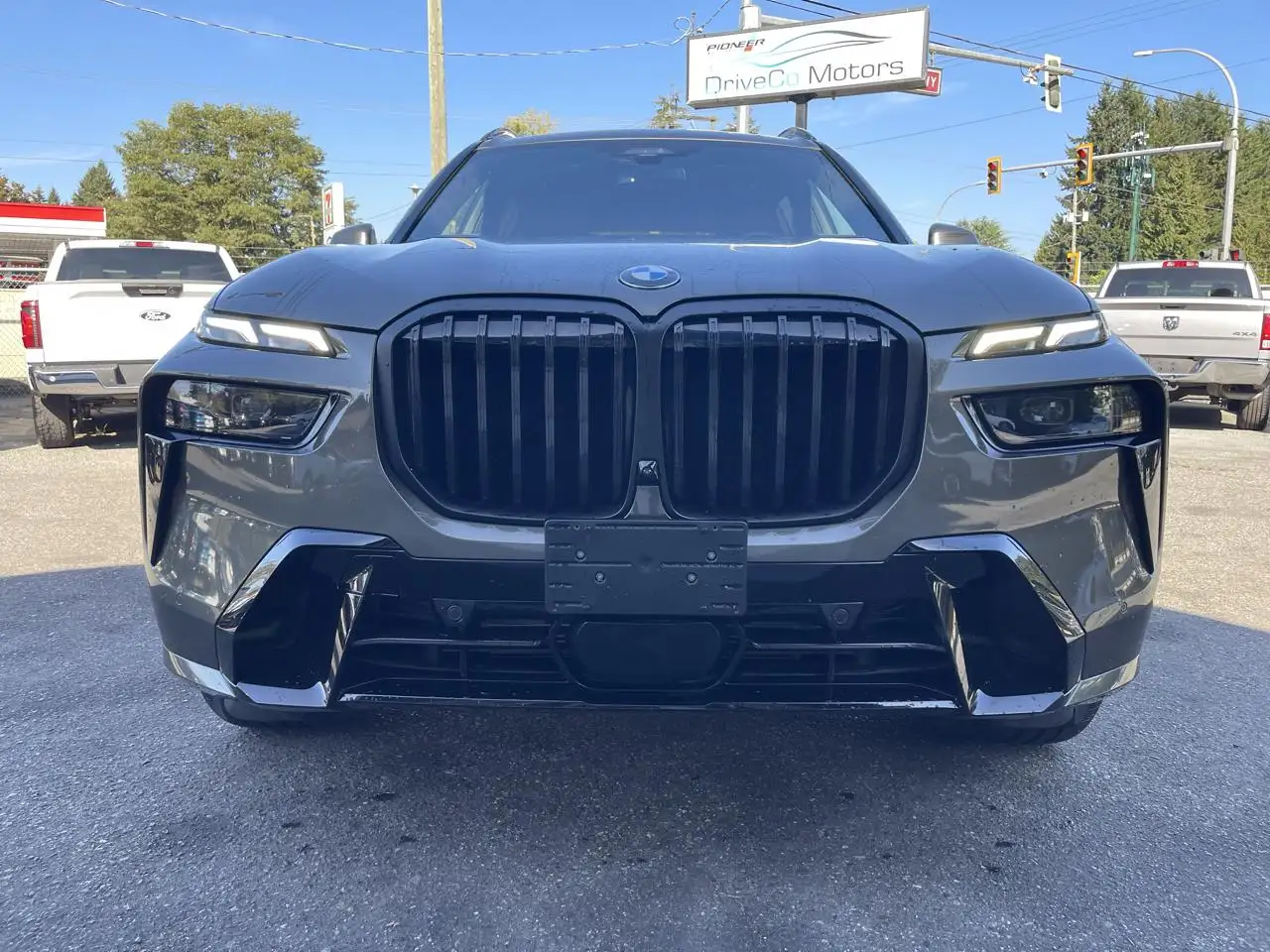 BMW X7 - Image 3