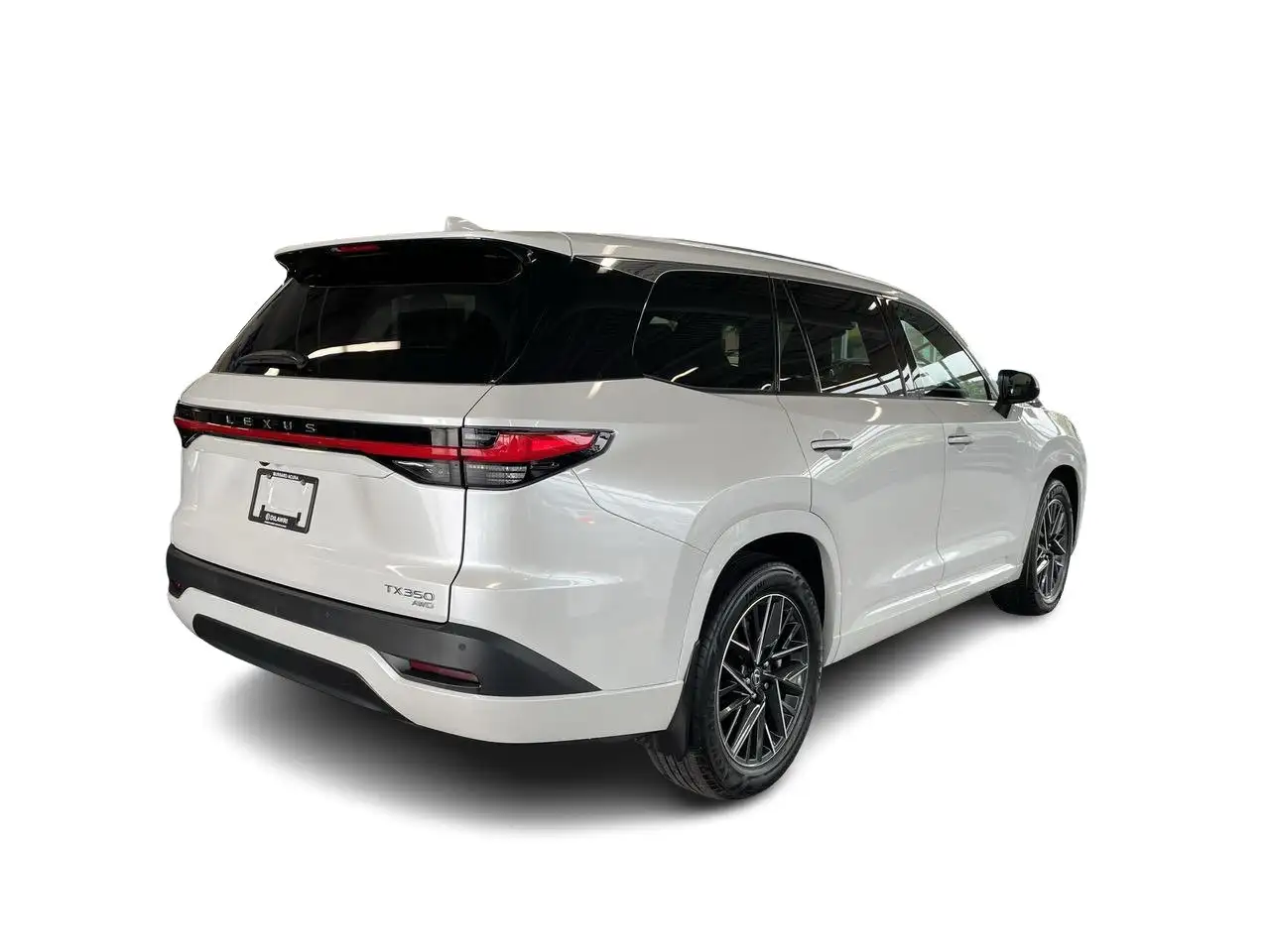 Lexus TX - Image 13