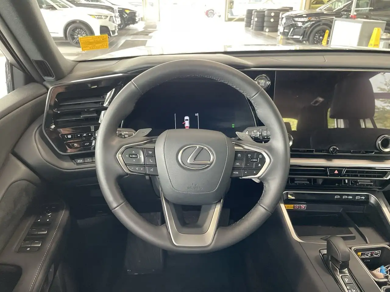 Lexus TX - Image 22