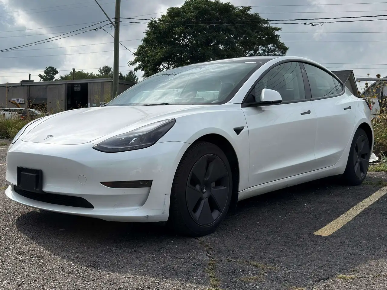 Tesla Model 3 - Image 1