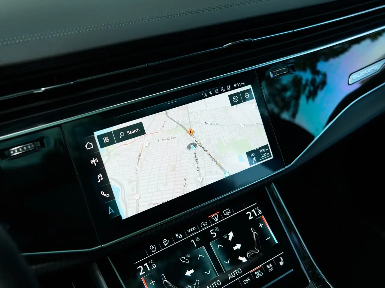 Audi RS Q8 - Image 10