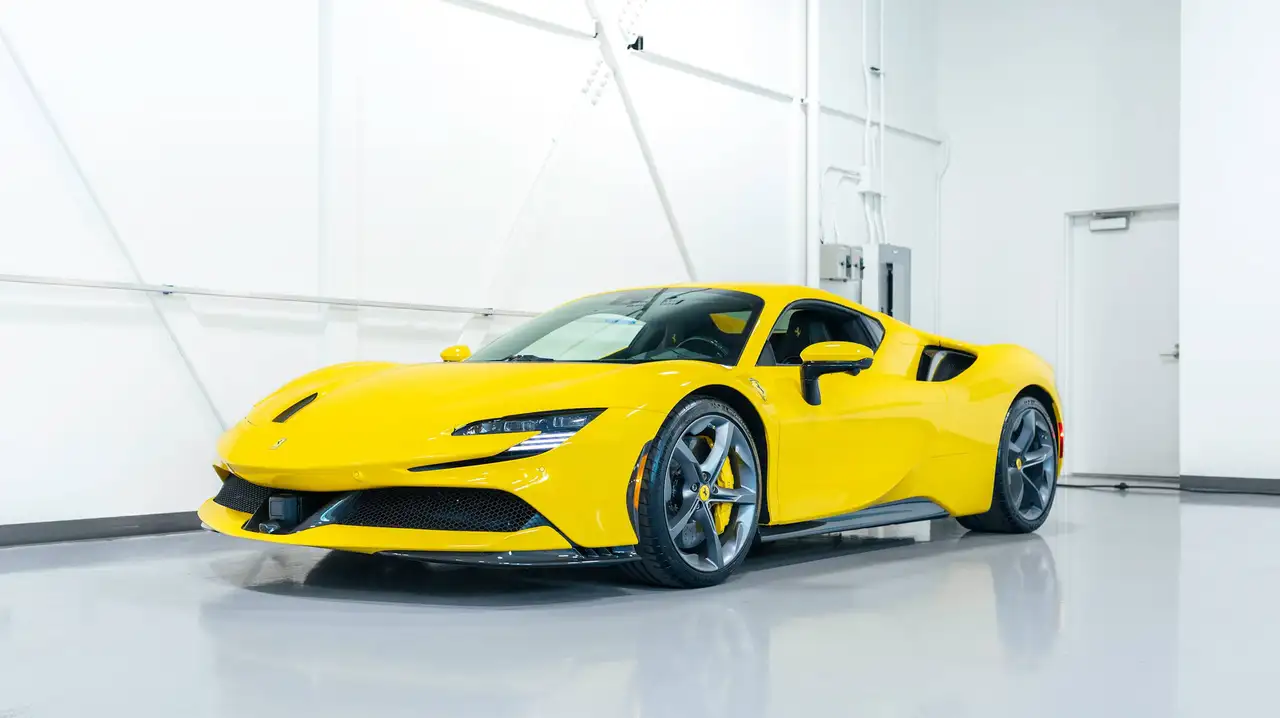 Ferrari SF90 Spider - Image 2