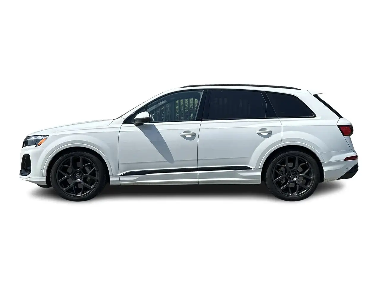 Audi Q7 - Image 8
