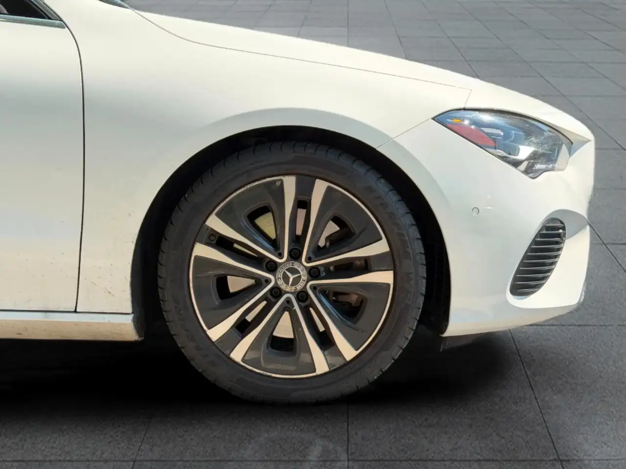 Mercedes-Benz CLA - Image 8