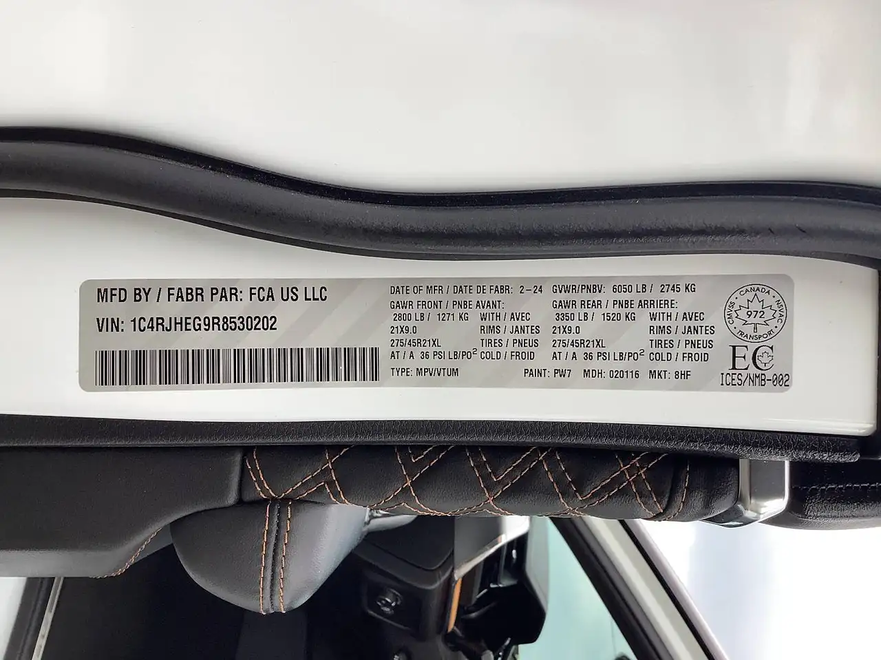 Jeep Grand Cherokee - Image 17
