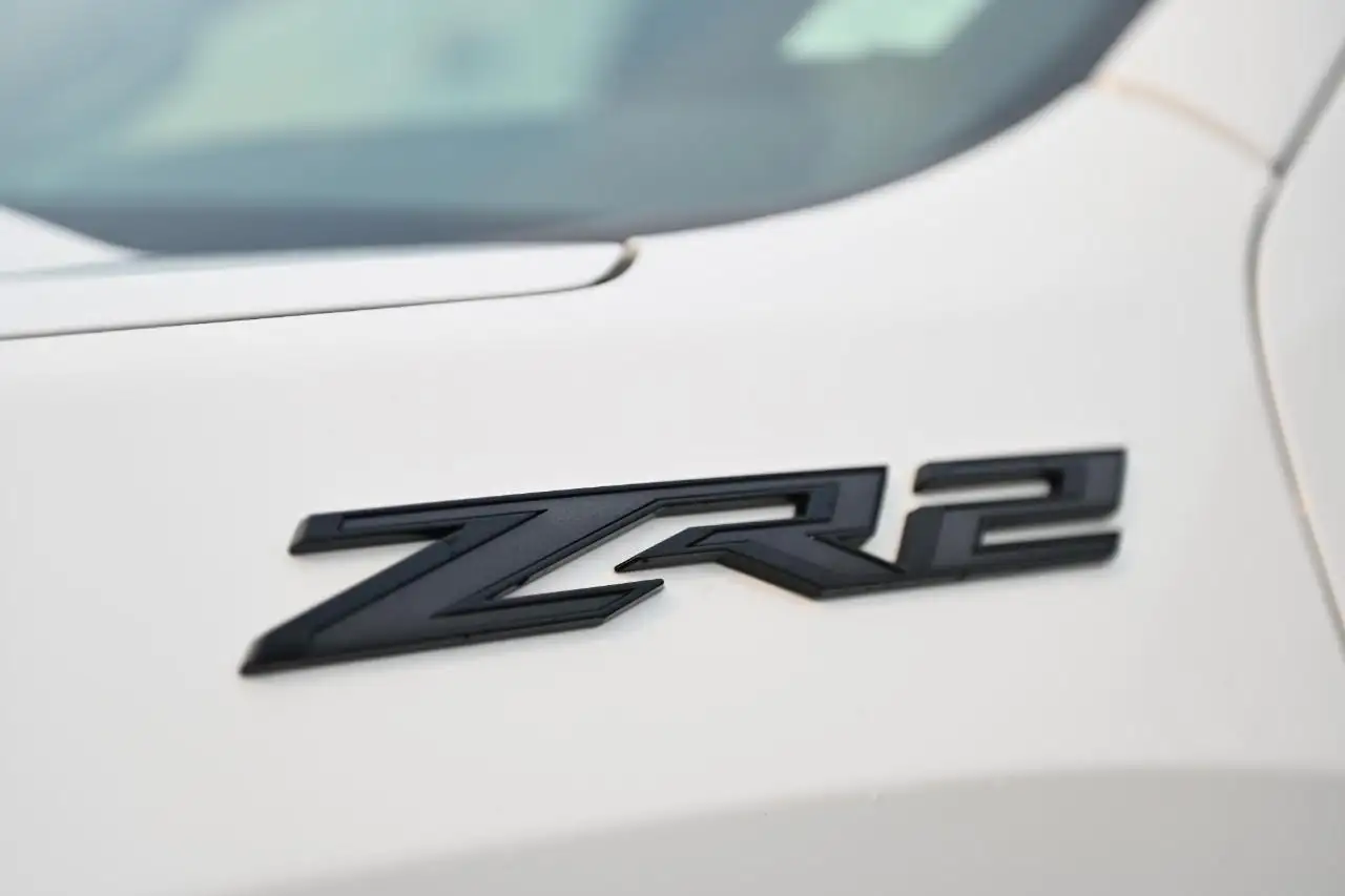 Chevrolet Silverado 1500 - Image 11