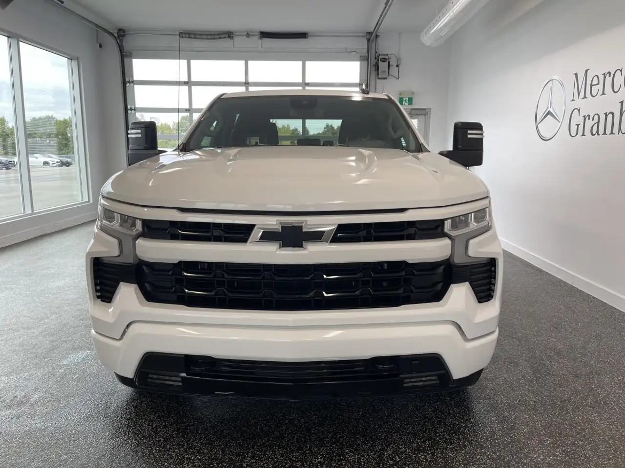 Chevrolet Silverado 1500 - Image 7