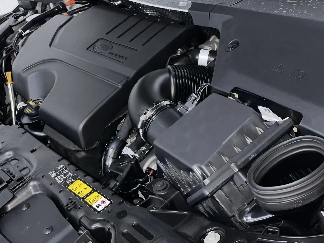 Land Rover Range Rover Evoque - Image 34