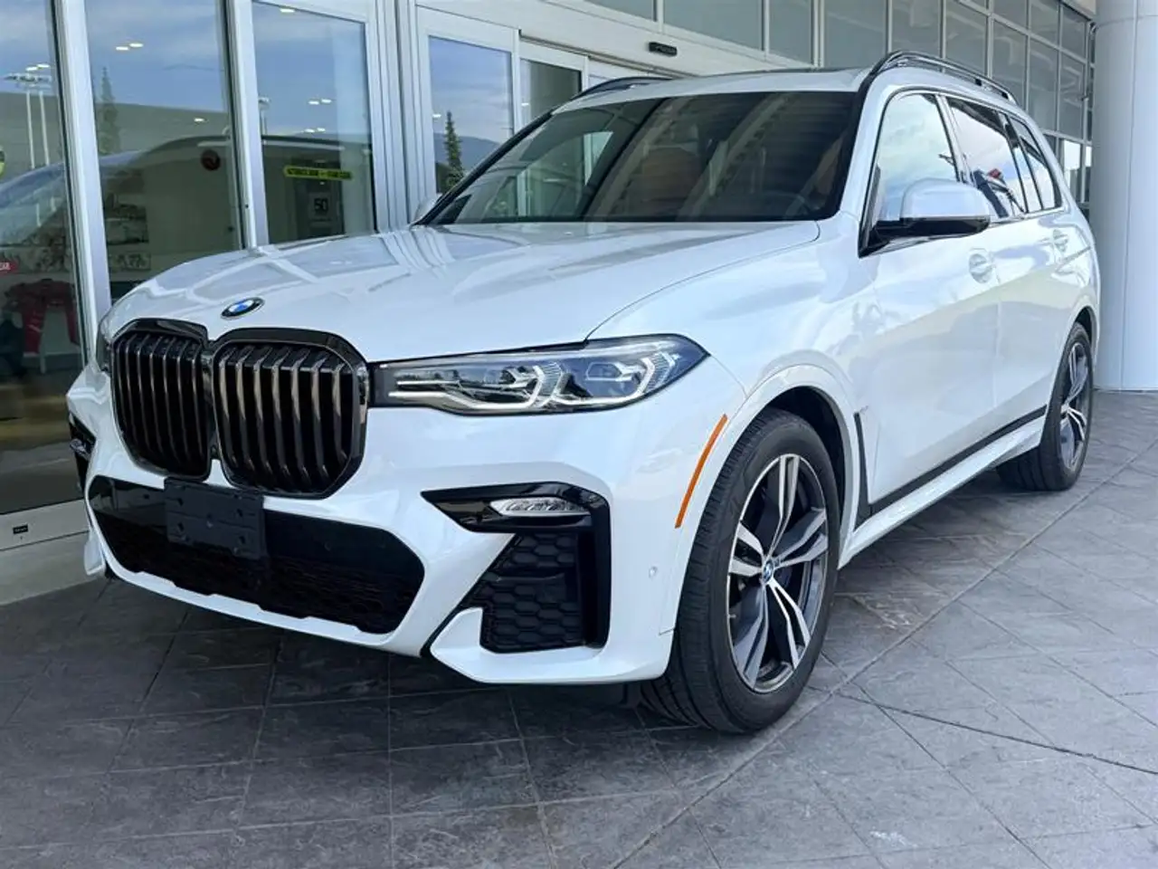 BMW X7 - Image 3