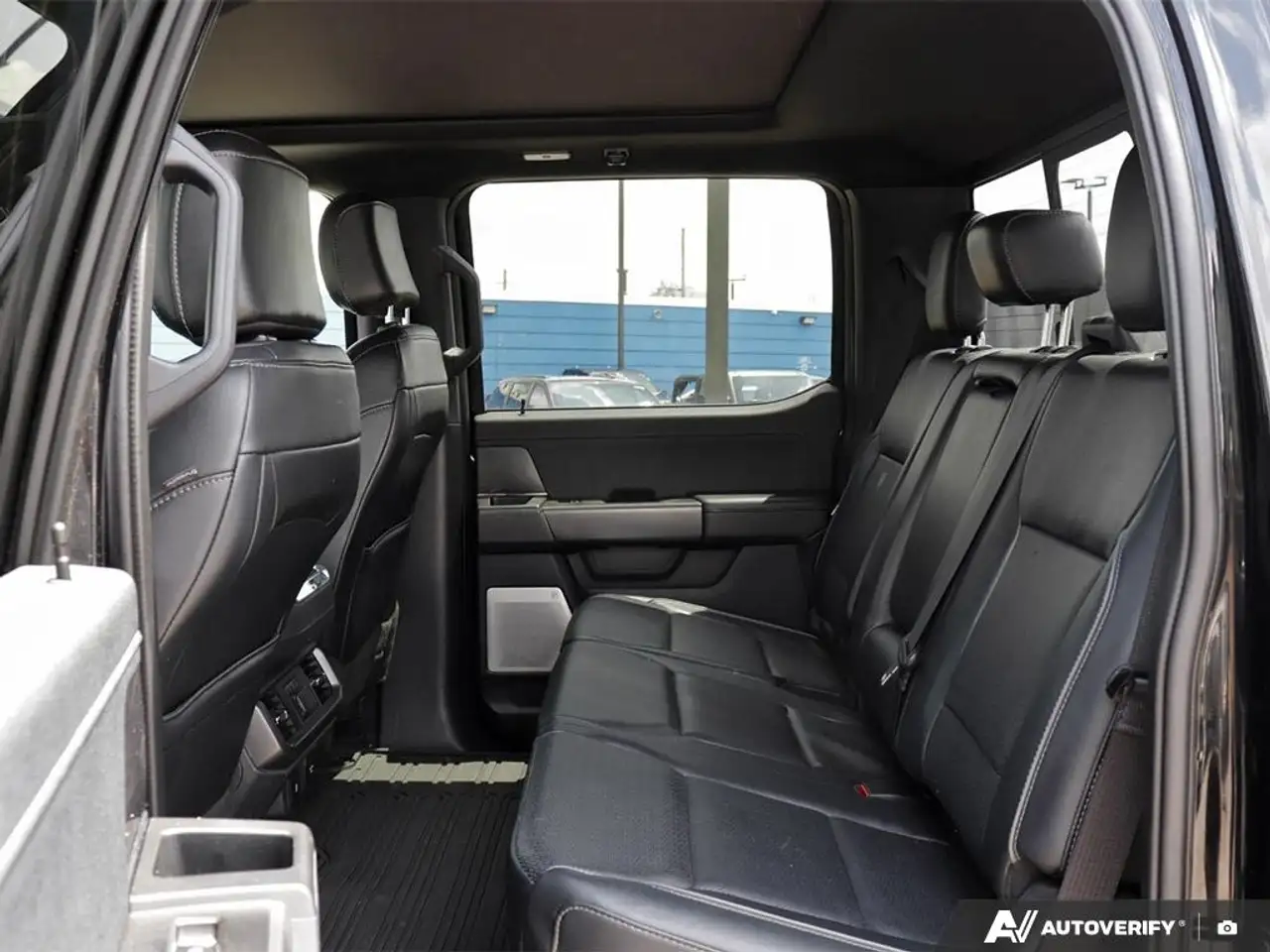 Ford F-150 - Image 24