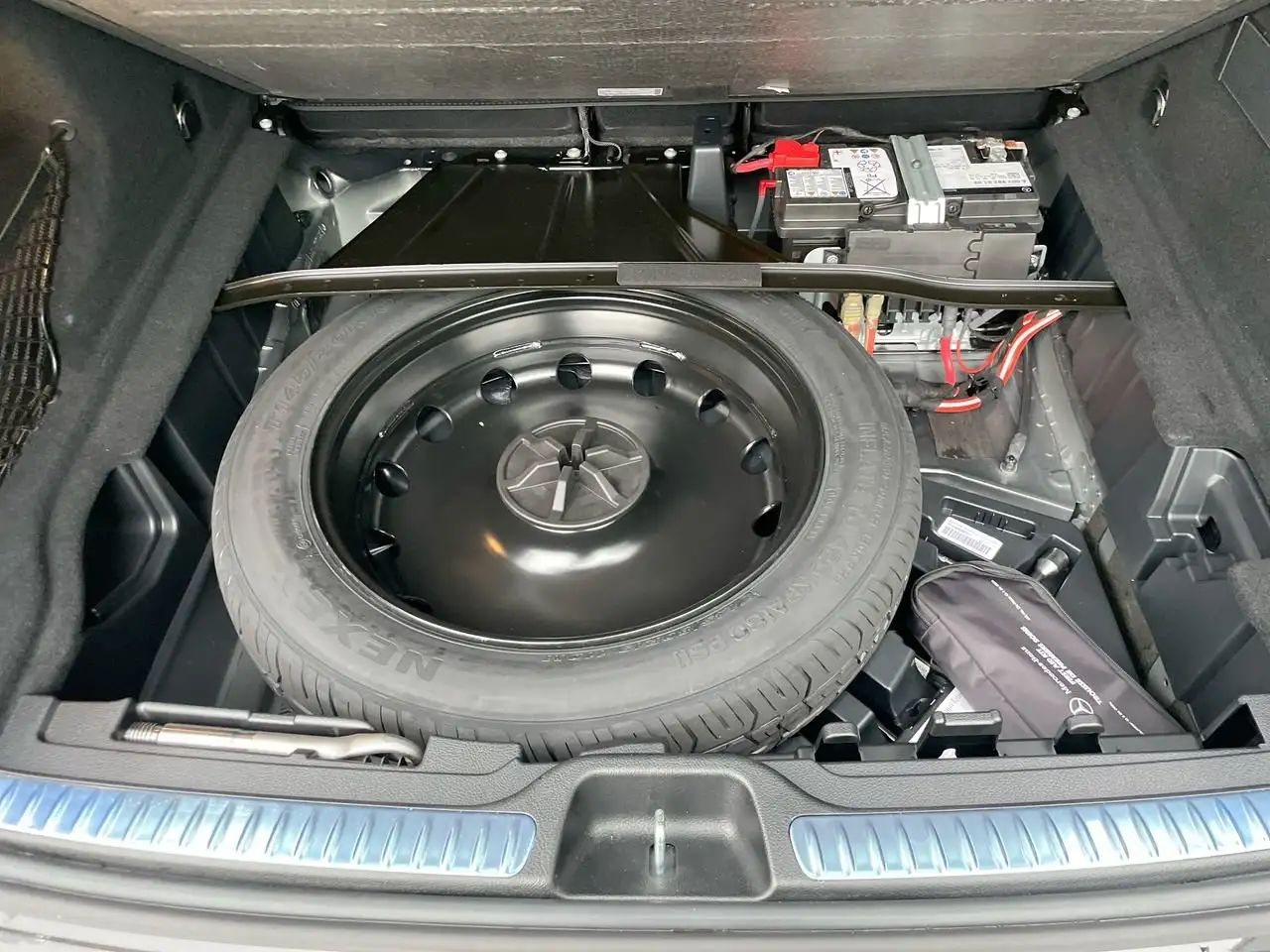 Mercedes-Benz GLC - Image 33