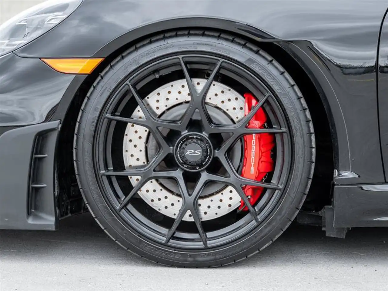 Porsche 718 Cayman - Image 19