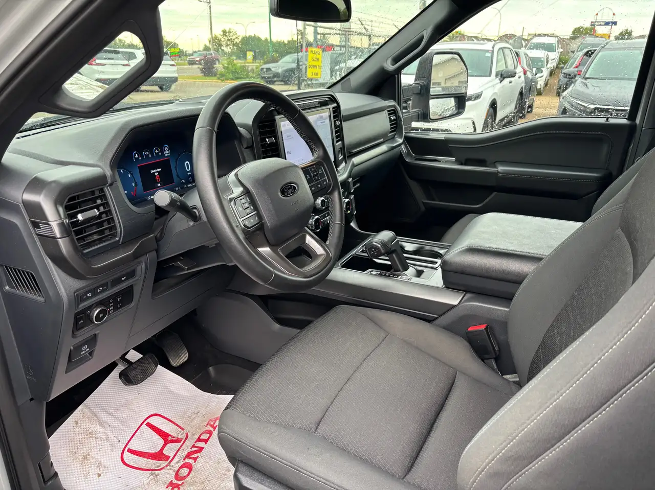 Ford F-150 - Image 5