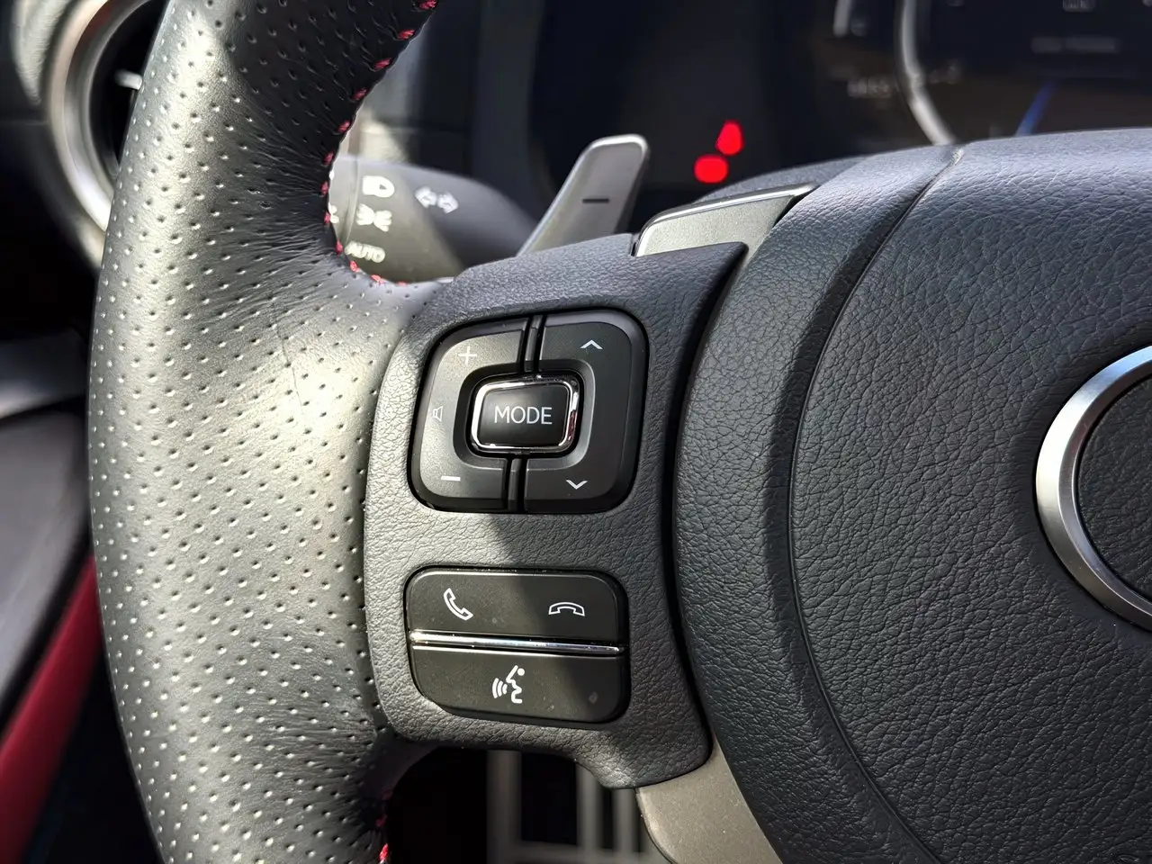 Lexus RC 300 - Image 21