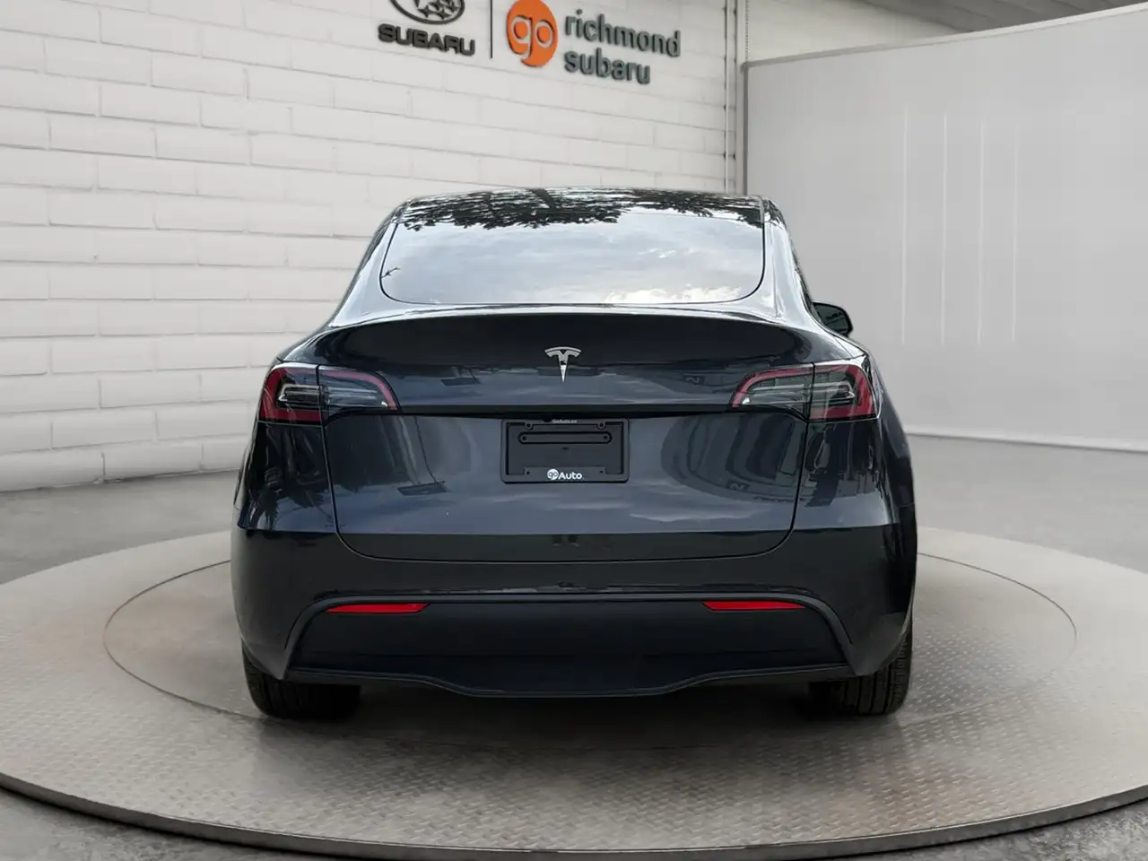 Tesla Model Y - Image 6
