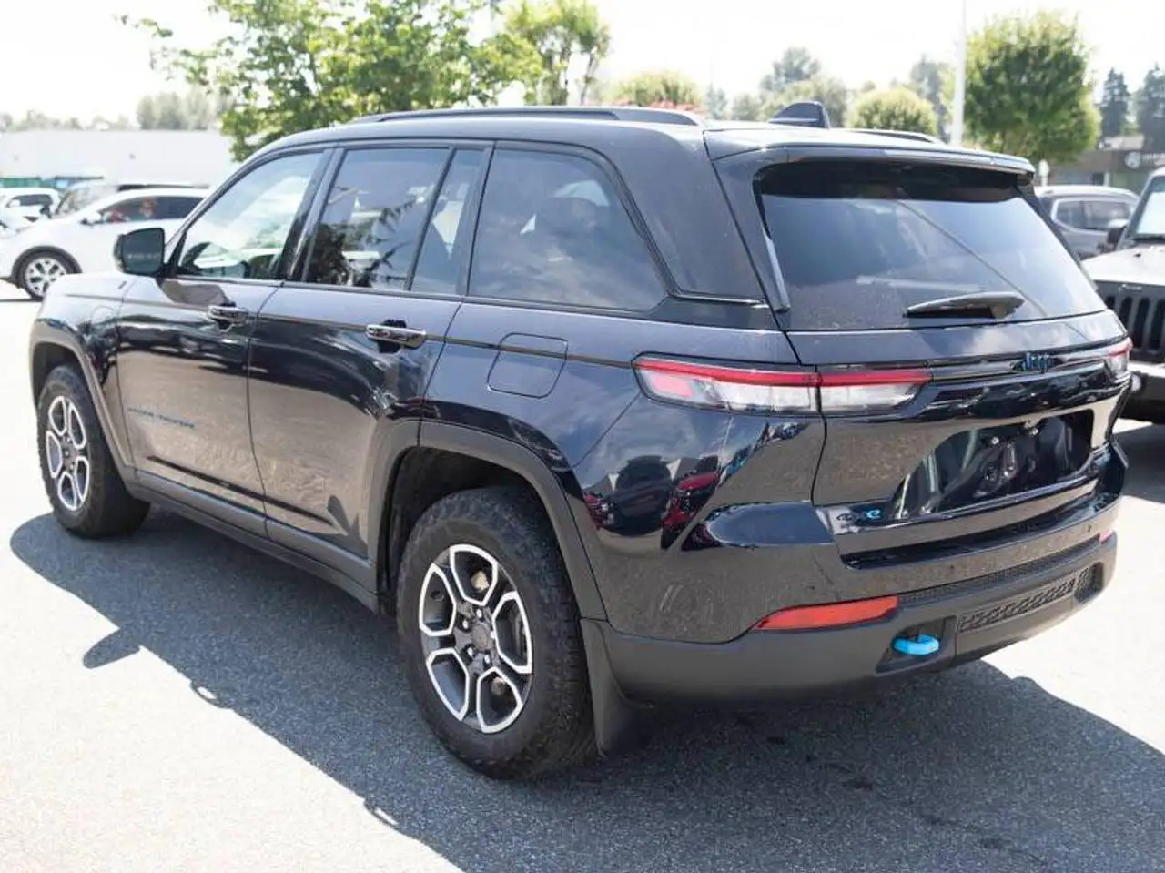 Jeep Grand Cherokee - Image 5
