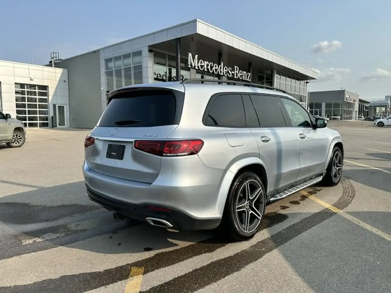 Mercedes-Benz GLS - Image 12