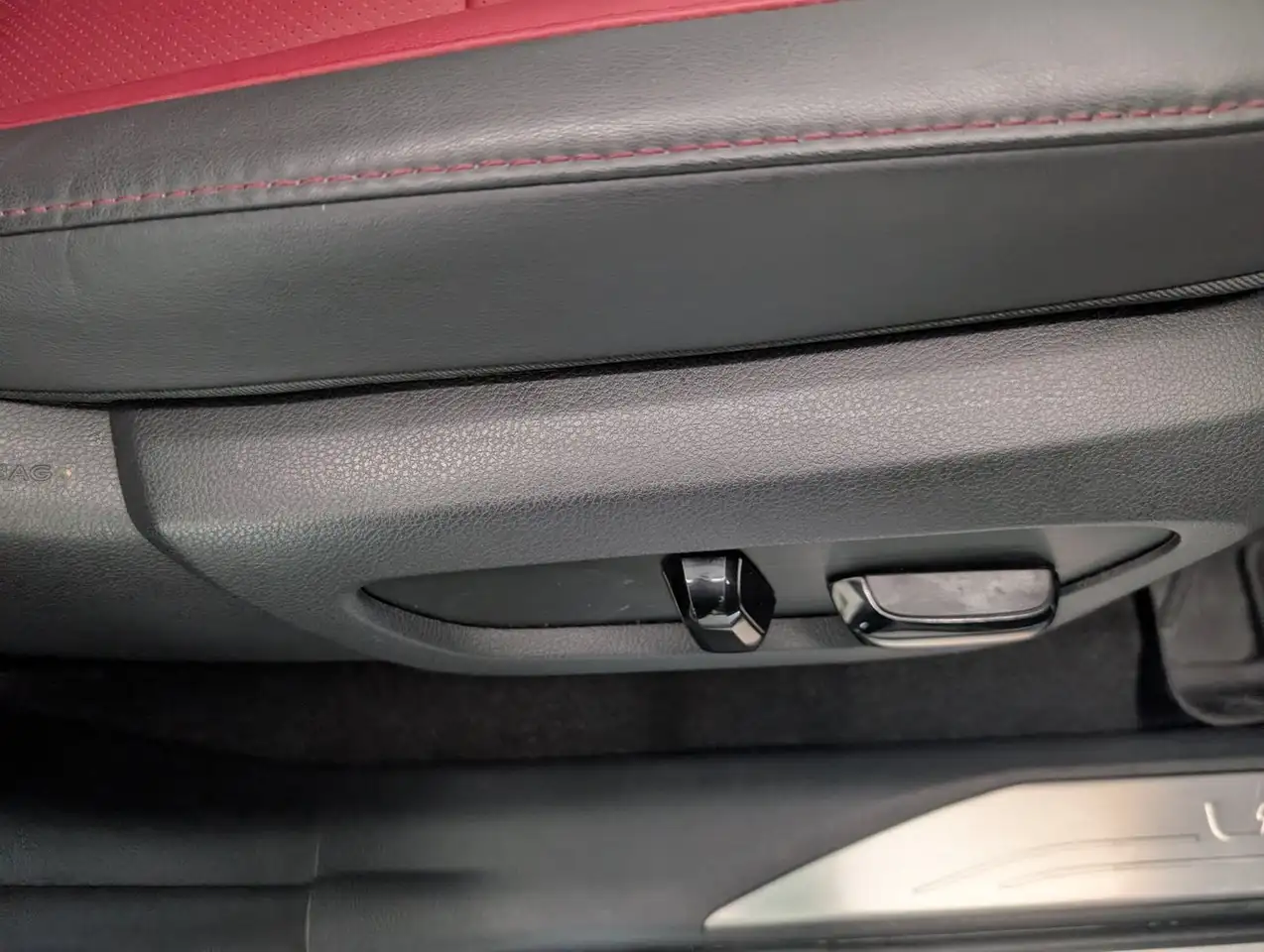 Lexus NX - Image 10