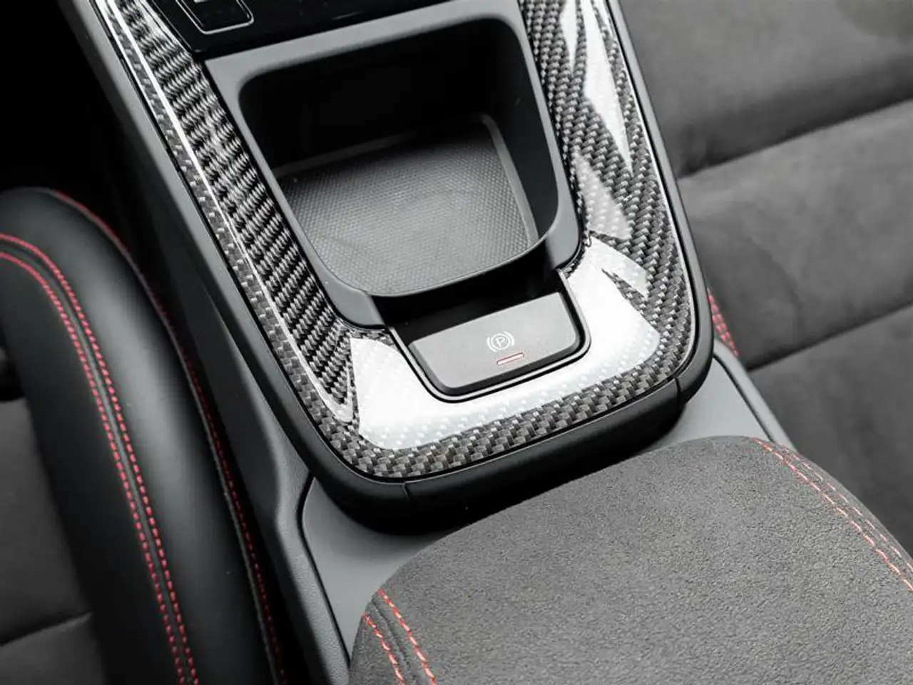 Porsche 911 - Image 37