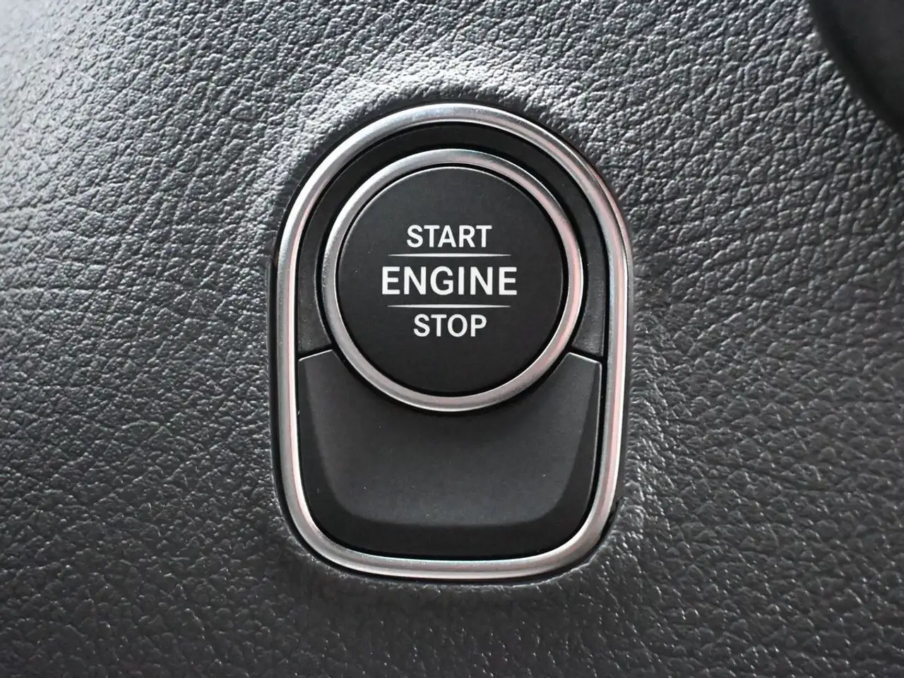 Mercedes-Benz Sprinter - Image 5
