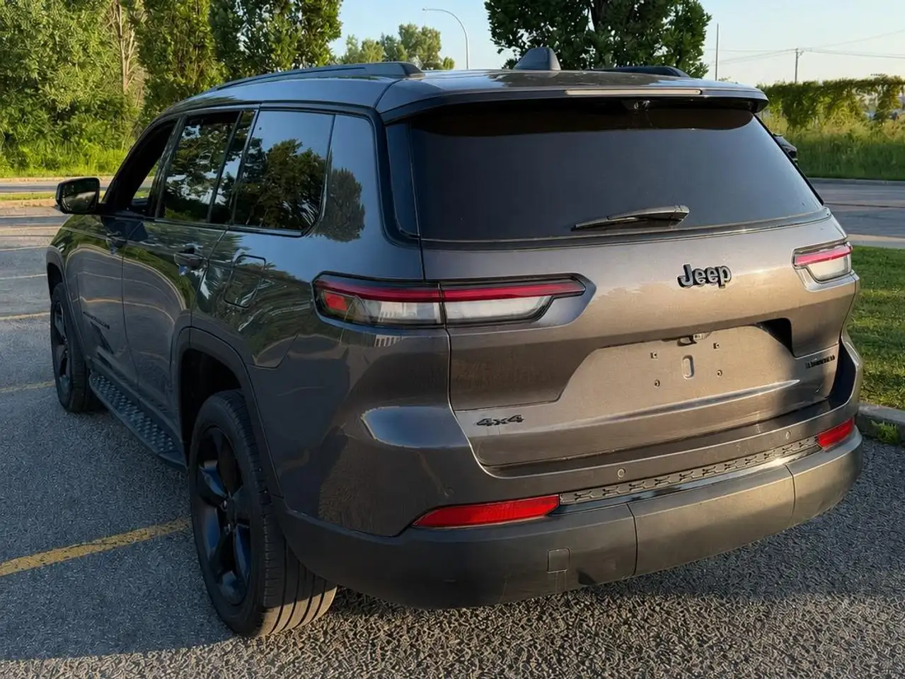 Jeep Grand Cherokee - Image 4