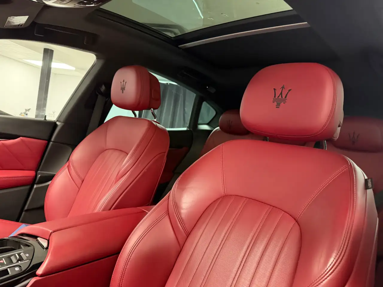 Maserati Levante - Image 10