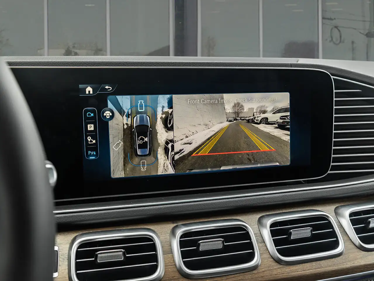 Mercedes-Benz GLE - Image 16