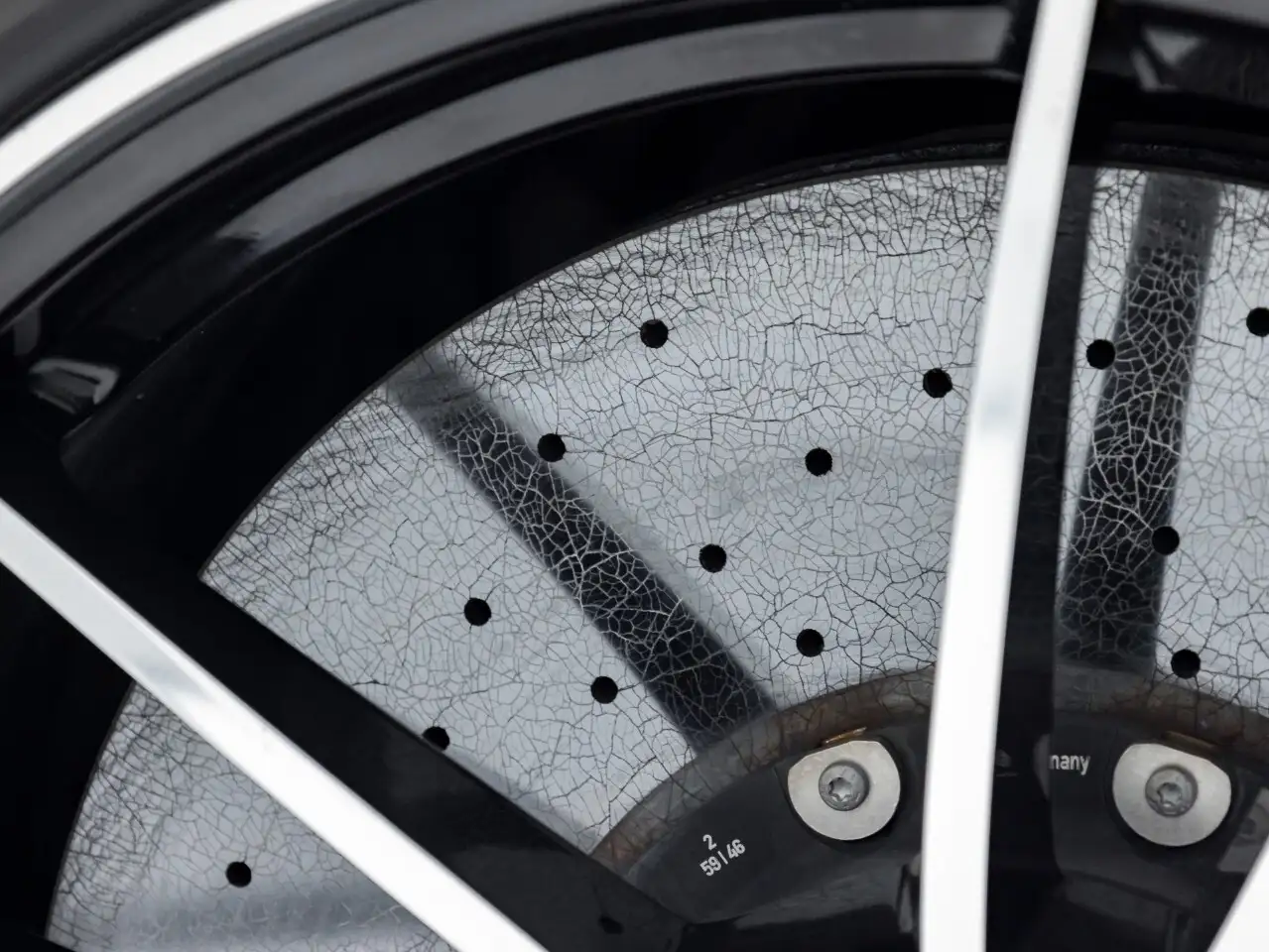 Porsche 911 - Image 13