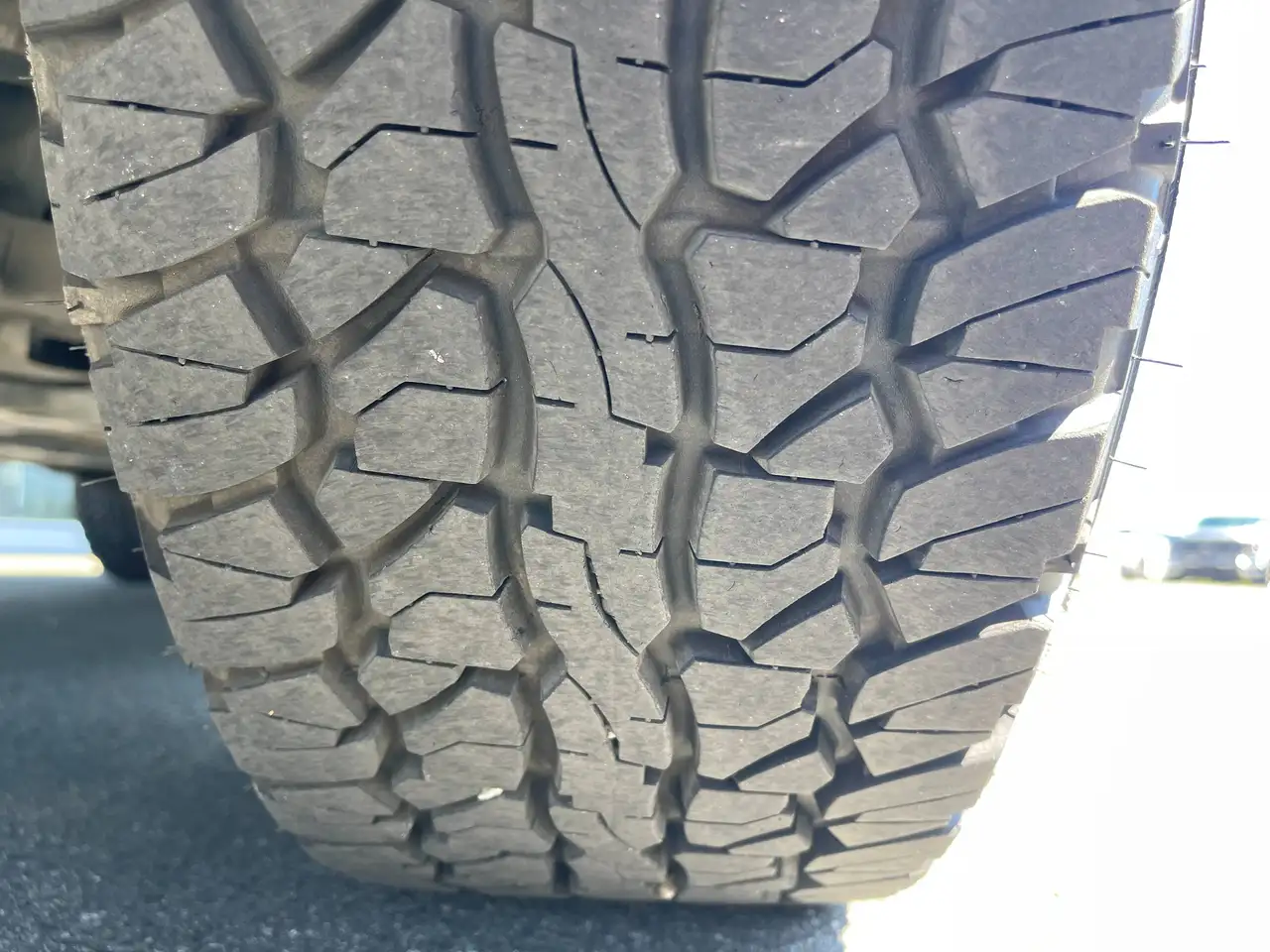 Jeep Cherokee - Image 38