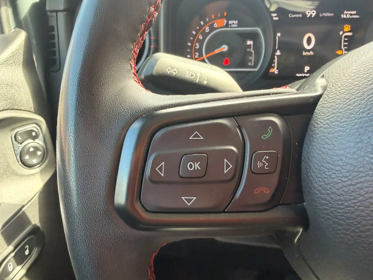 Jeep Wrangler - Image 17