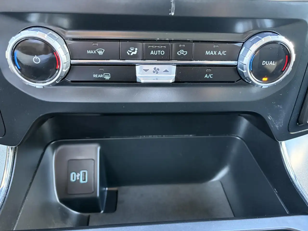 Ford F-150 - Image 31