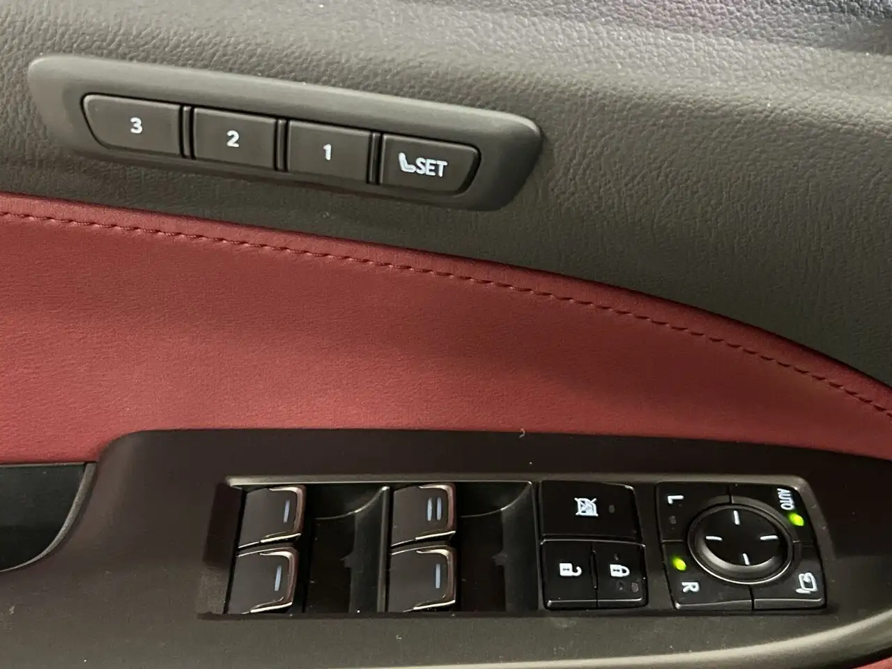 Lexus NX - Image 13