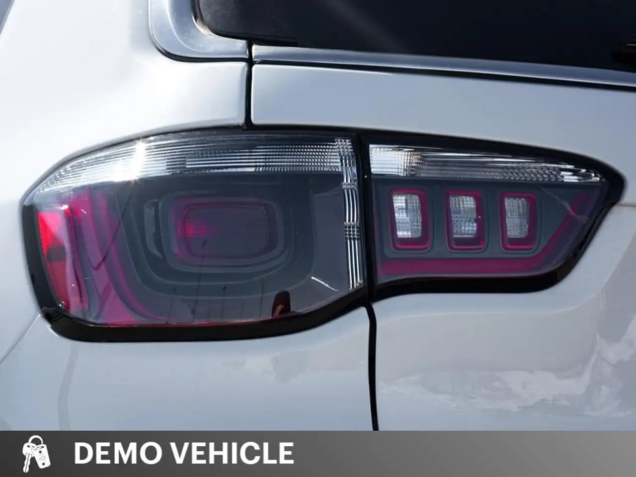 Jeep Compass - Image 12