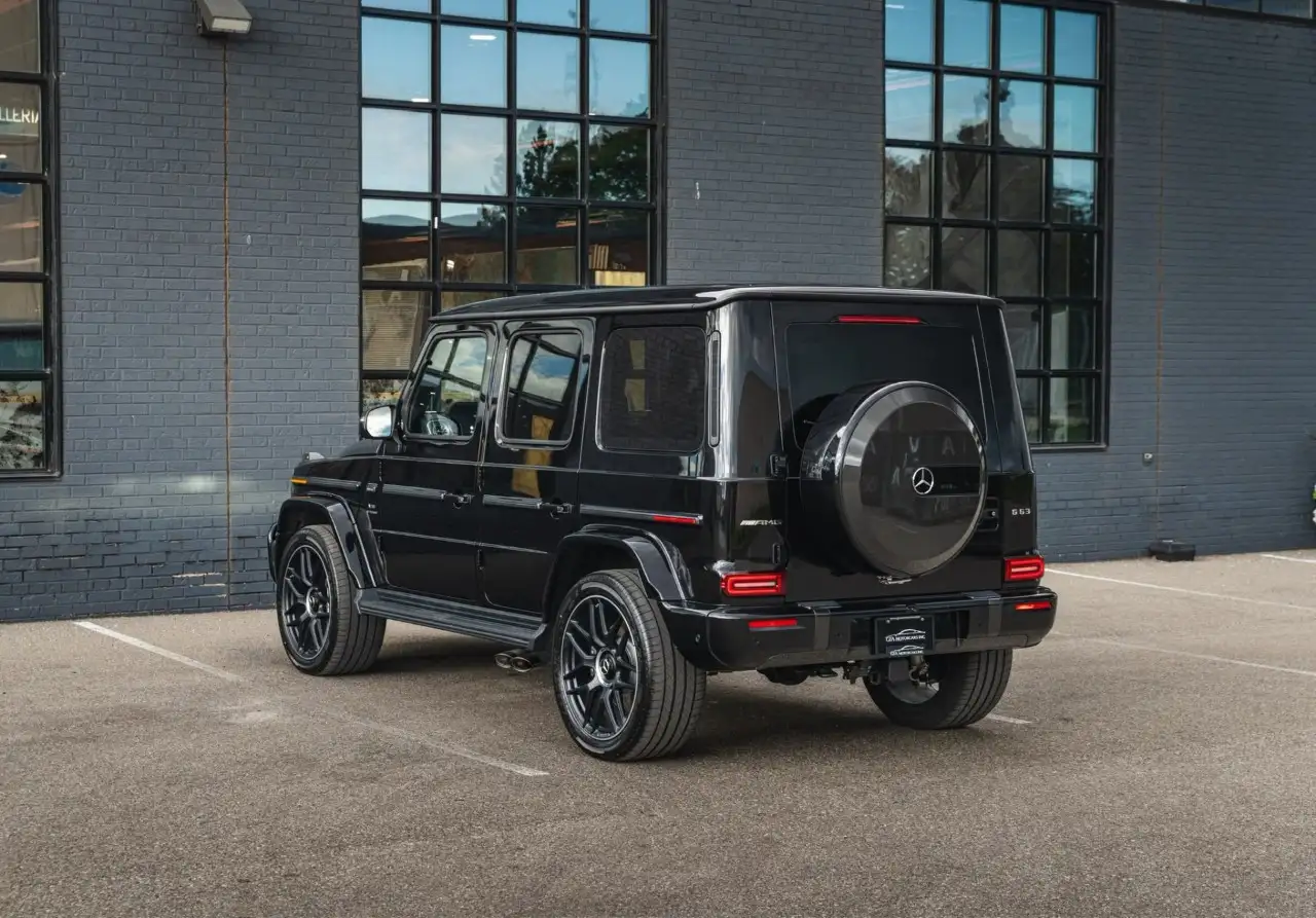 Mercedes-Benz G-Class - Image 23