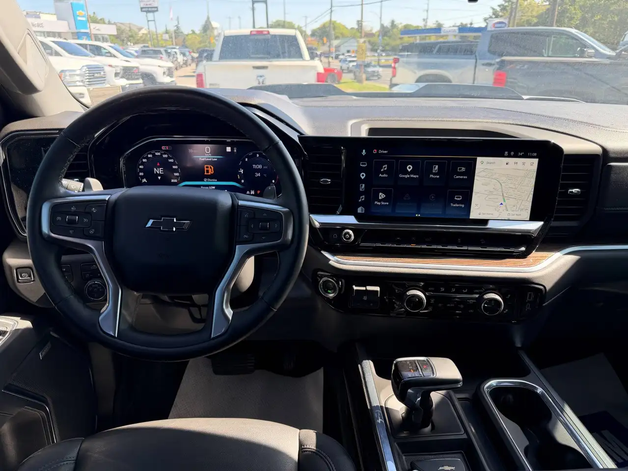 Chevrolet Silverado 1500 - Image 6