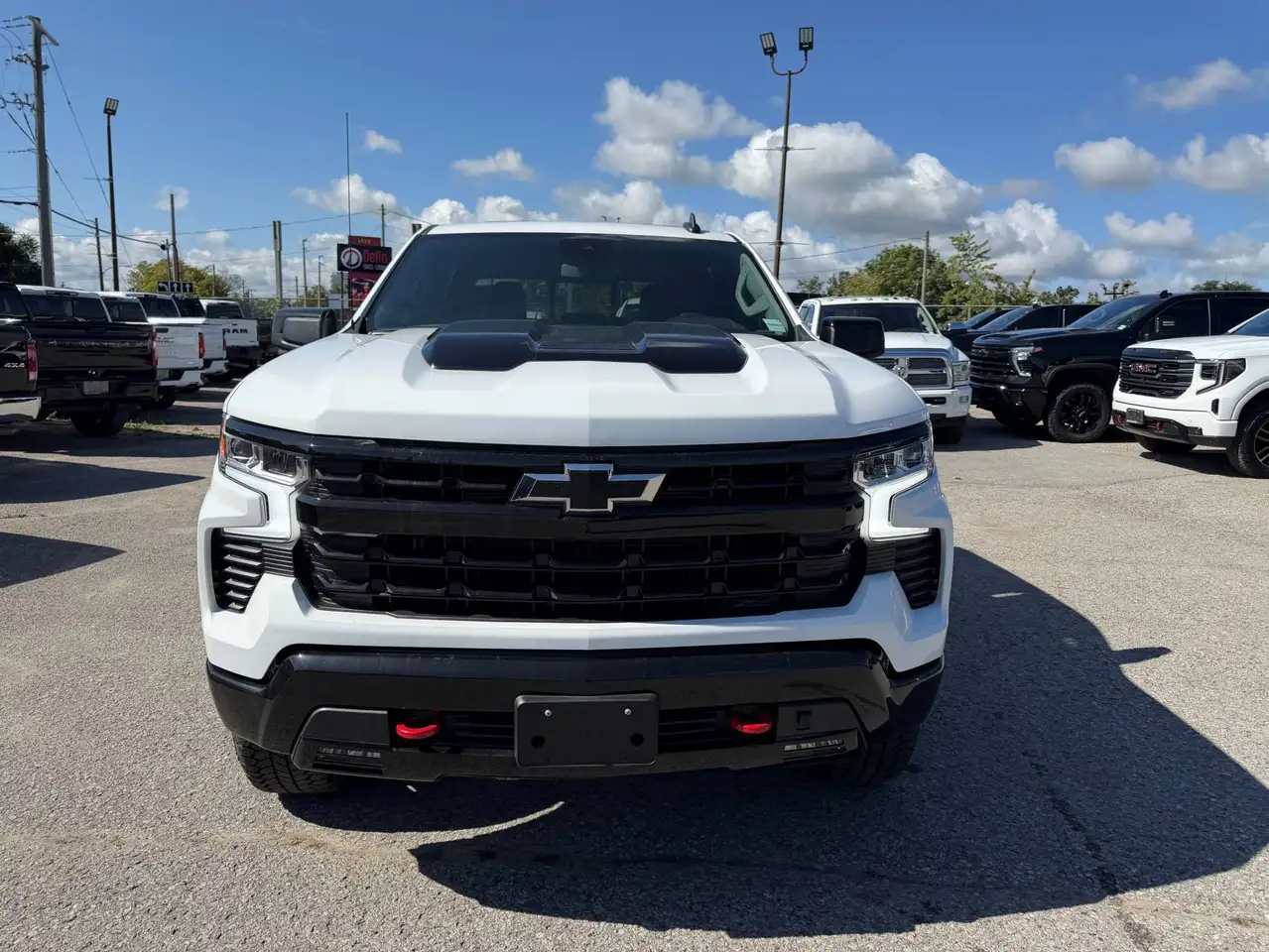 Chevrolet Silverado 1500 - Image 5