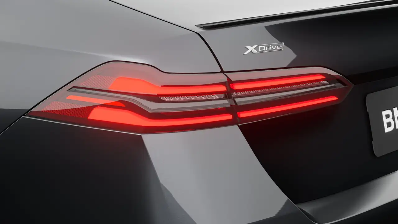 BMW 5 Series - Image 11