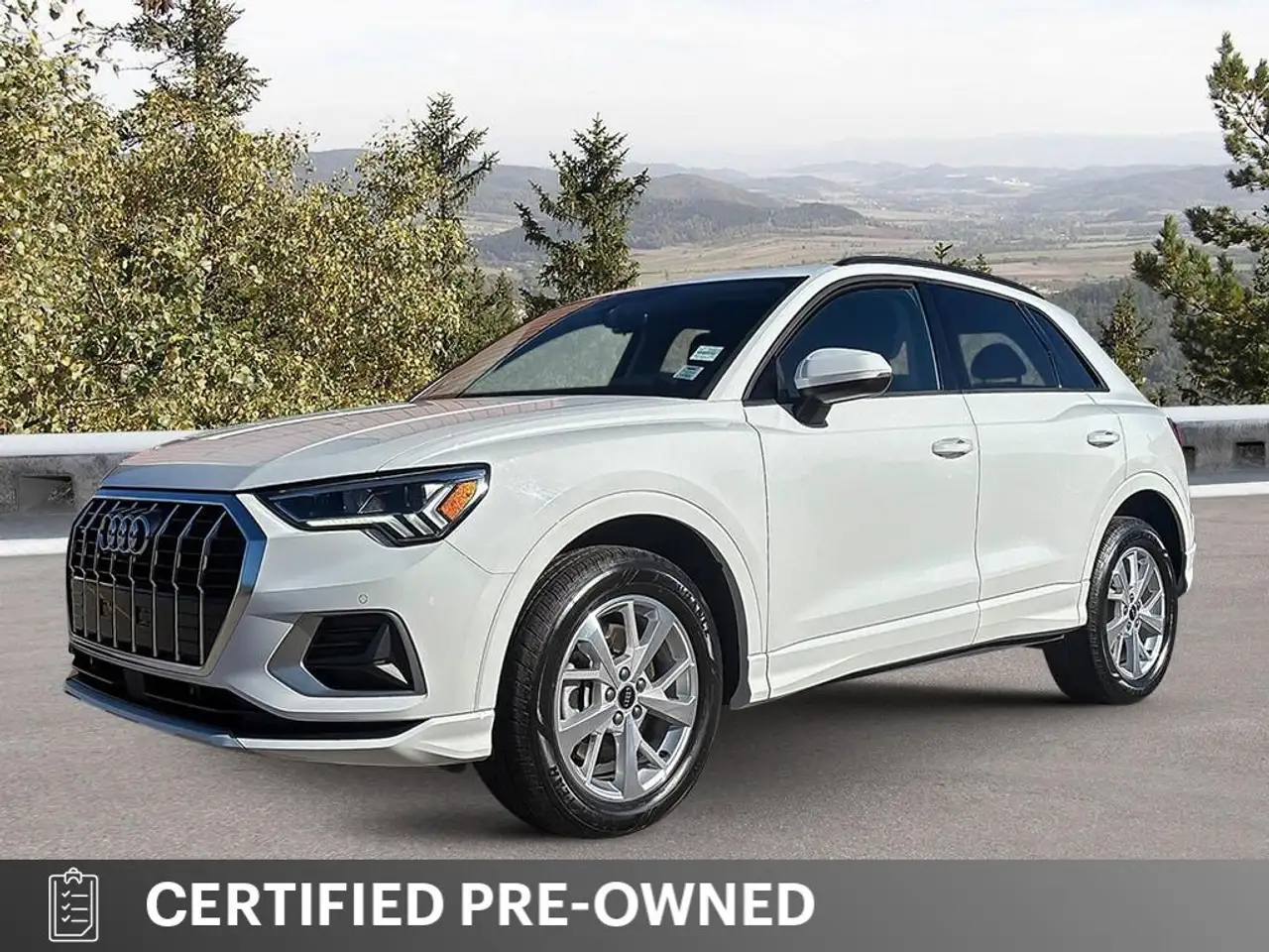Audi Q3 - Image 1