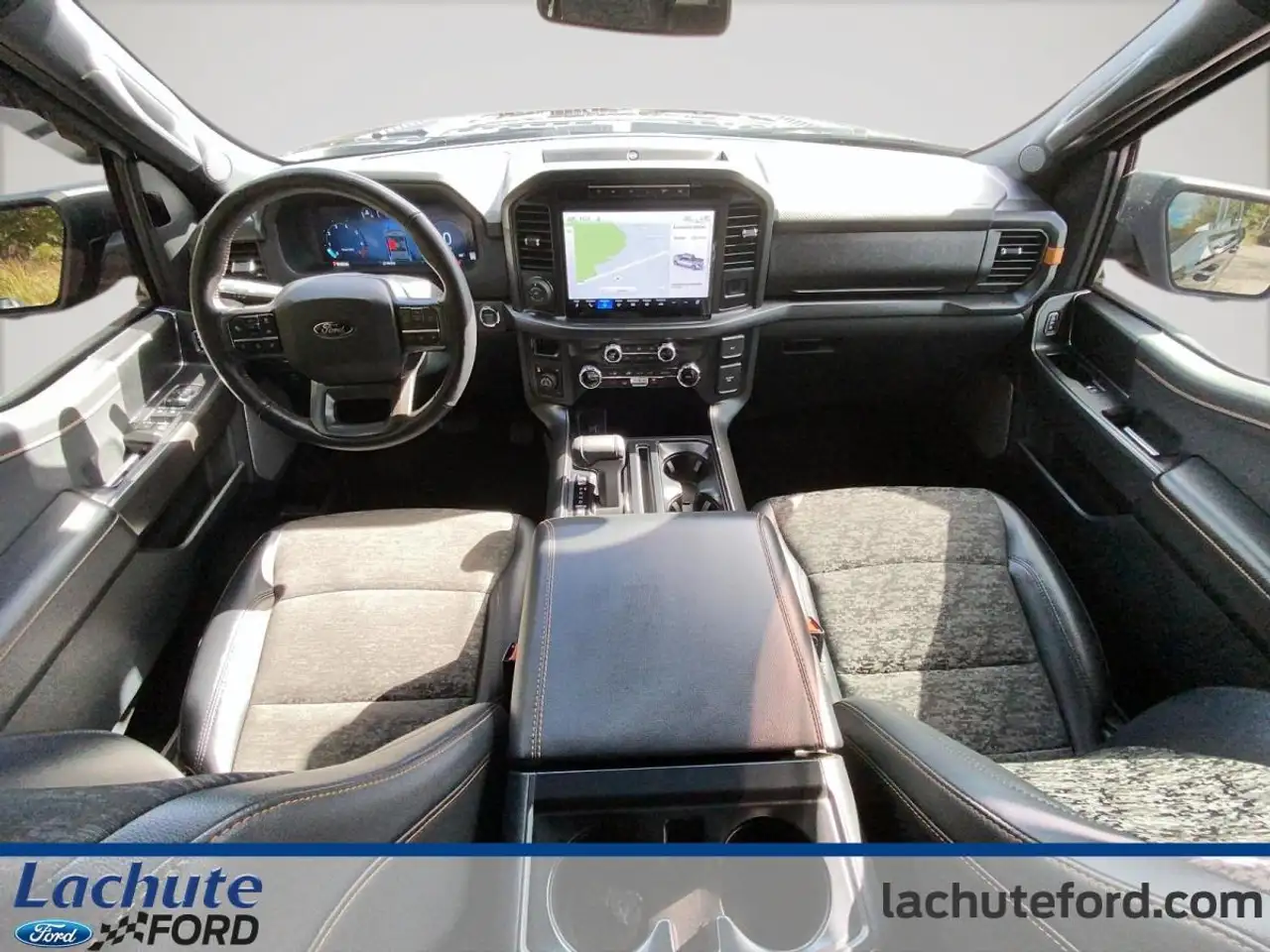 Ford F-150 - Image 11