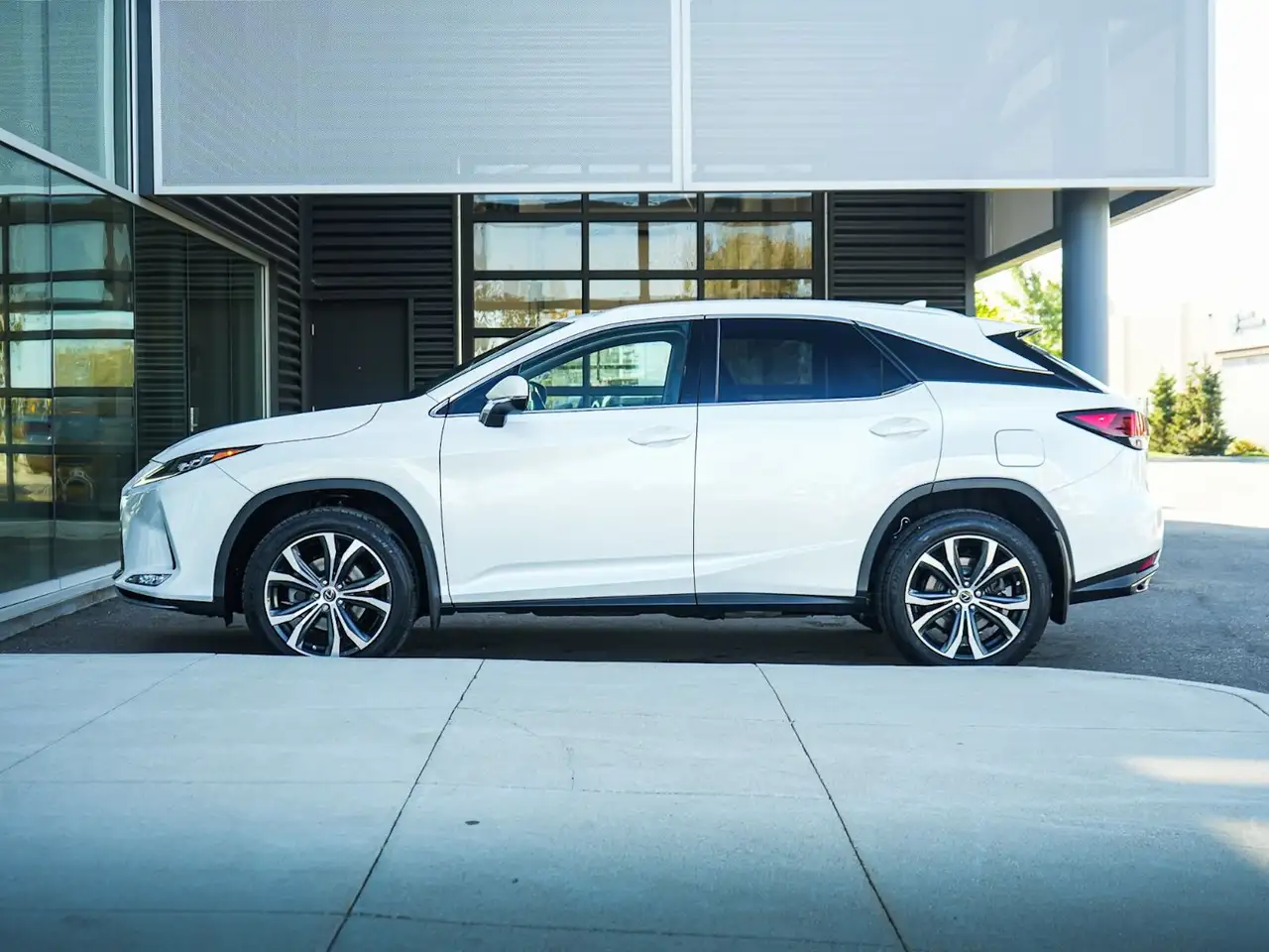 Lexus RX - Image 7
