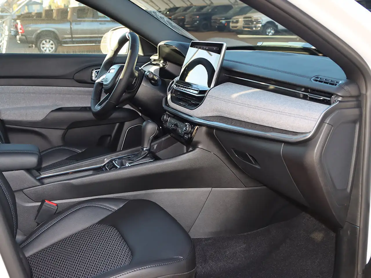 Jeep Compass - Image 21