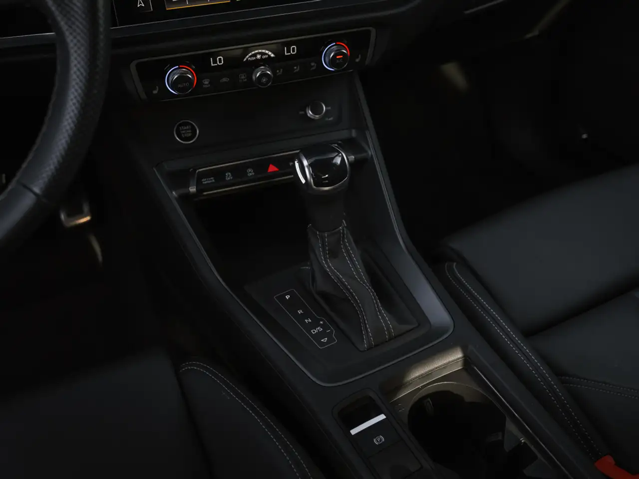 Audi Q3 - Image 16