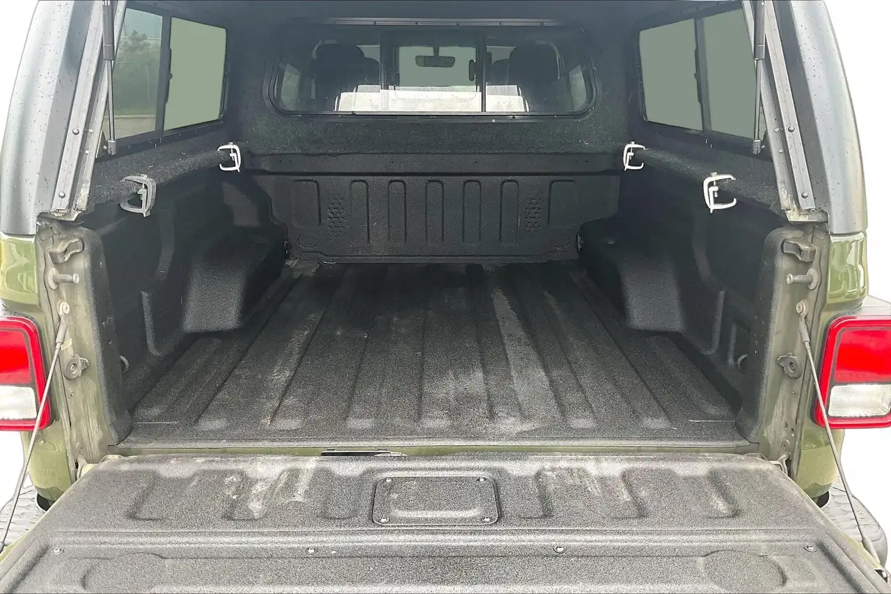 Jeep Gladiator - Image 26