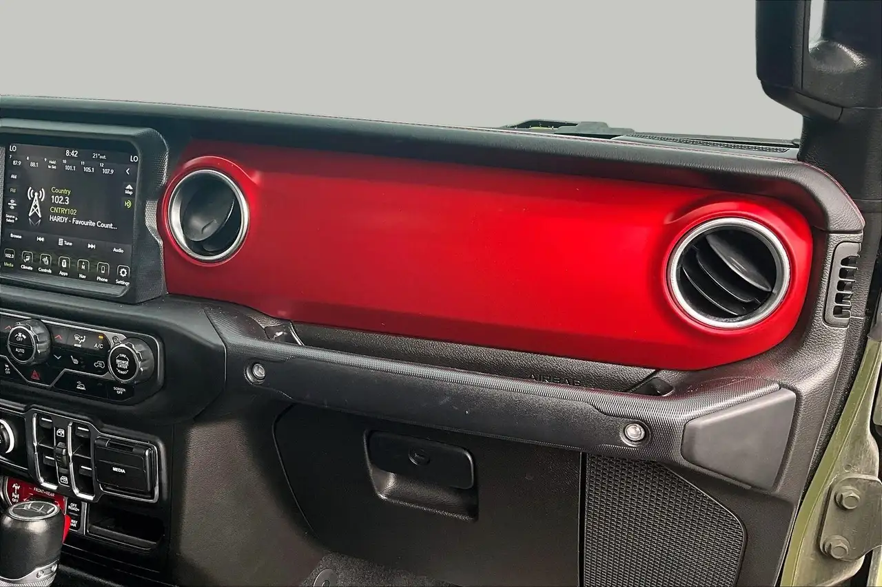 Jeep Gladiator - Image 21