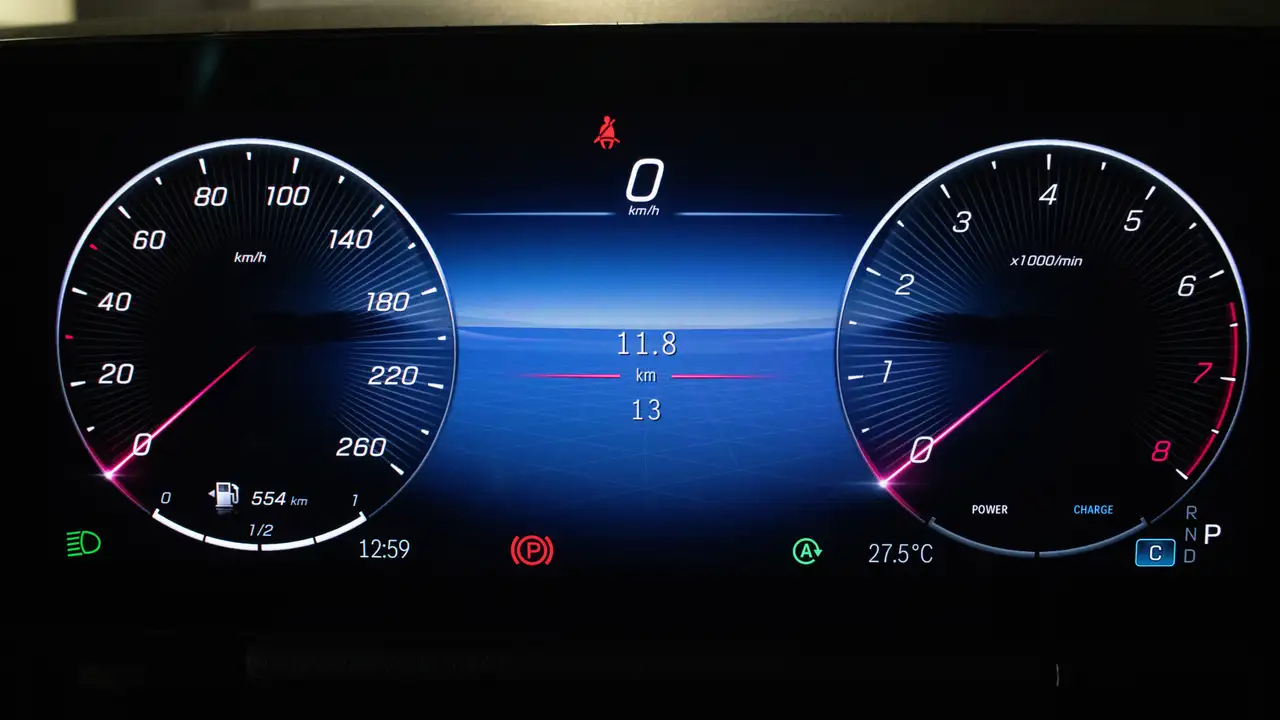 Mercedes-Benz GLA - Image 17