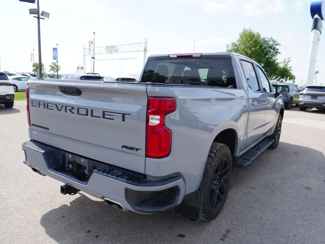 Chevrolet Silverado 1500 - Image 7