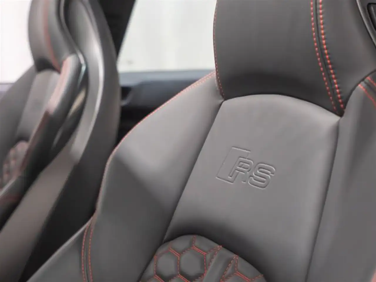 Audi RS5 - Image 10