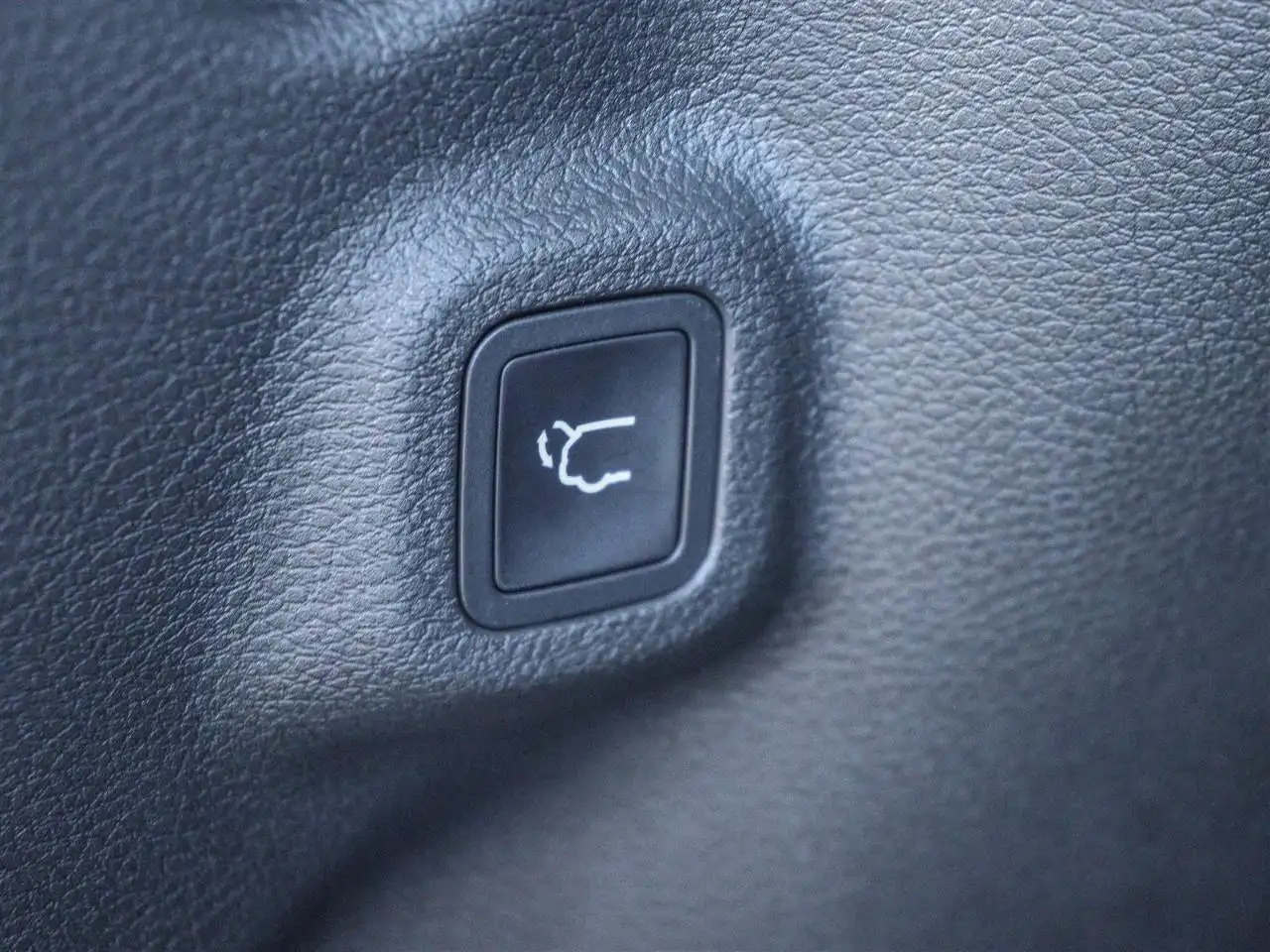 Jeep Compass - Image 16