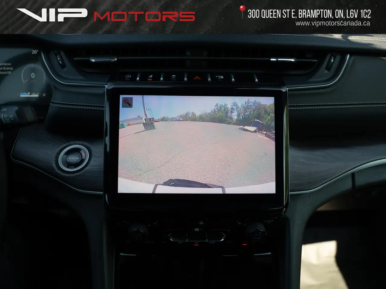 Jeep Grand Cherokee - Image 28